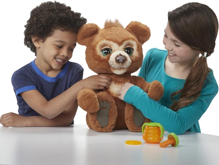 Actual product image FurReal Cuby the Bear - interactive cuddly toy (43.18 cm)
