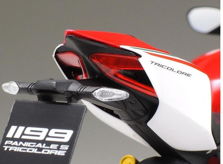 Produktbild Tamiya Ducati 1199 Panigale S Tricolore