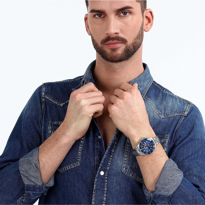 Actual product image Sector Herrenuhr 230 (Analogue wristwatch, 43 mm)