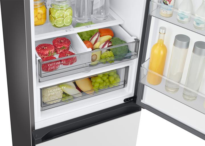 Actual product image Samsung RB38C7B6D12 (390 l)