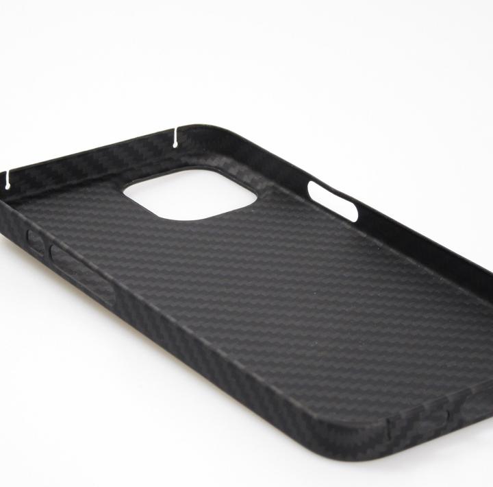 Actual product image Carbomile Hülle Schutzcase aus echtem Aramid faser (Apple iPhone 16 Pro)