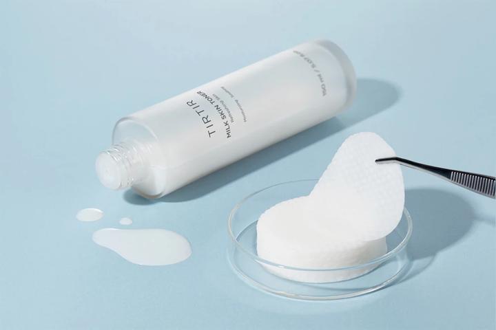 Actual product image TirTir Milk Skin Toner (Cleansing lotion, 150 ml)