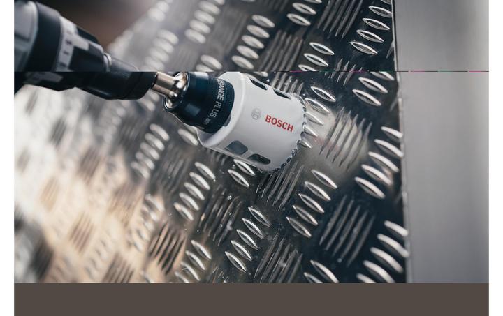 Produktbild Bosch Professional Zubehör 14-teiliges Universal-Set, 2 Lochsägen Progressor for Wood&Metal (20 mm, 22 mm, 25 mm, 32 mm, 35 mm, 40 mm, 44 mm, 76 mm, 60 mm, 68 mm, 51 mm)