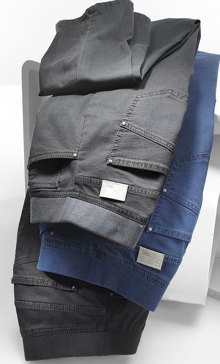 Immagine prodotto BRAX Pantaloni e pantaloncini (46)