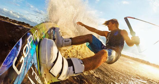 Immagine prodotto GoPro HERO4 Black Surf Edition (30p, Bluetooth, WiFi)