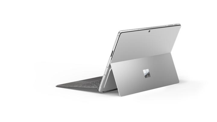 Actual product image Microsoft Surface Pro 13-inch Keyboard with Slim Pen (CH, Docking)