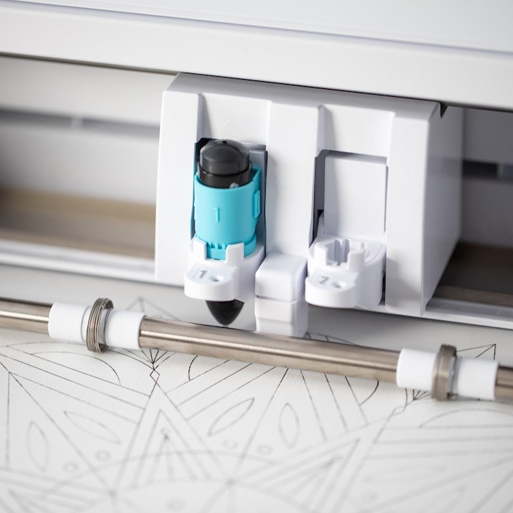 Actual product image Silhouette Cameo 4