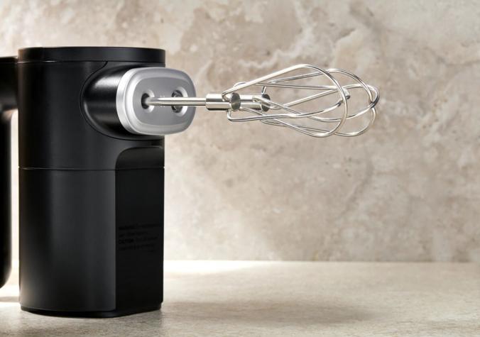 Productafbeelding KitchenAid Draadloze handmixer met oplaadbare batterij KHMR762 (250 W)