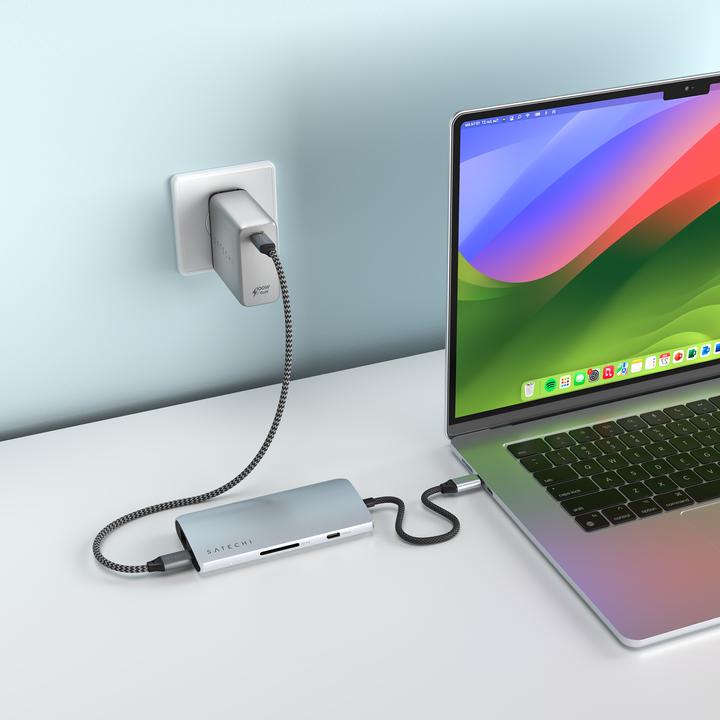 Actual product image Satechi ST-P8KES (USB-C, 8 Ports)