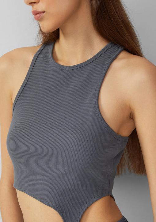 Produktbild S.Oliver T-Shirt Ripptop mit Schnallendetail | QS x Vanessa Mai (XL)