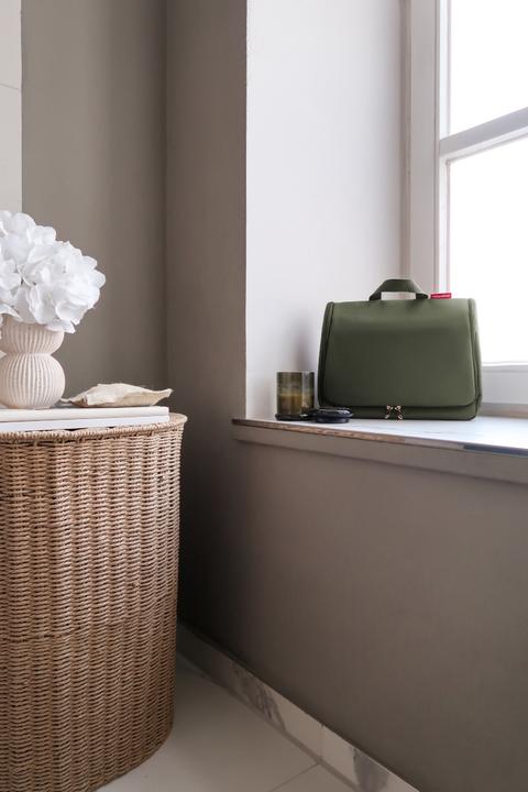 Produktbild reisenthel toiletbag XL forest gold (4 l)