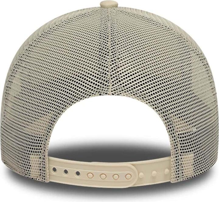 Produktbild New Era A-Frame Mesh Trucker Cap - TONAL PATCH beige (One Size)