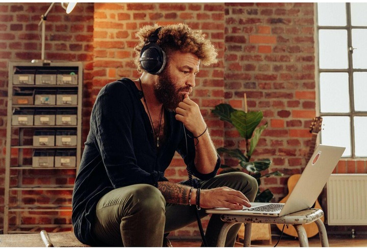 Produktbild Beyerdynamic DT 770 Pro Black Limited Edition (keine Geräuschunterdrückung, Kabelgebunden)