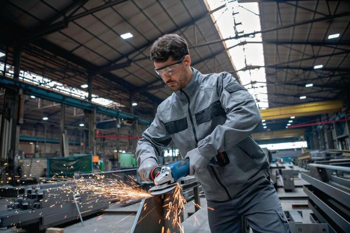 Produktbild Bosch Professional GWS 18V-15 P (125 mm)