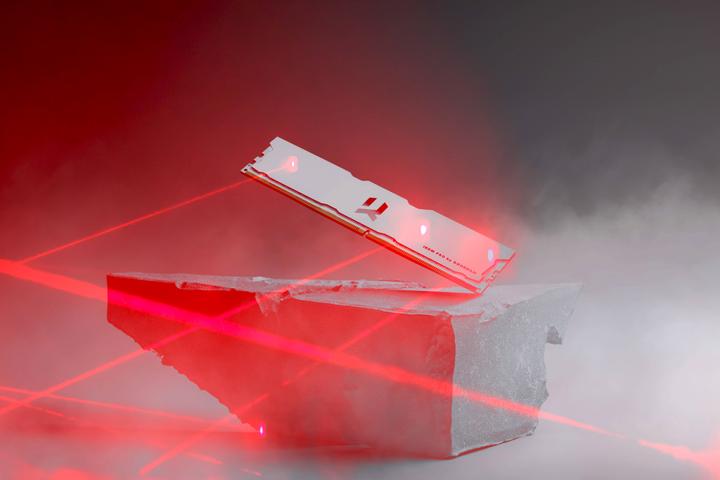 Actual product image Goodram IRP-W4000D4V64L18S/16GDC (2 x 8GB, 4000 MHz, DDR4-RAM, DIMM)