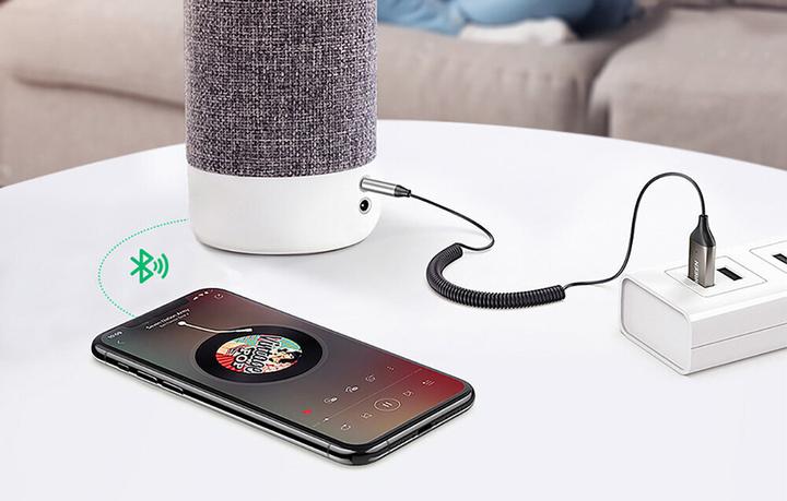 Actual product image Ugreen USB A - 3.5mm jack (Receiver)