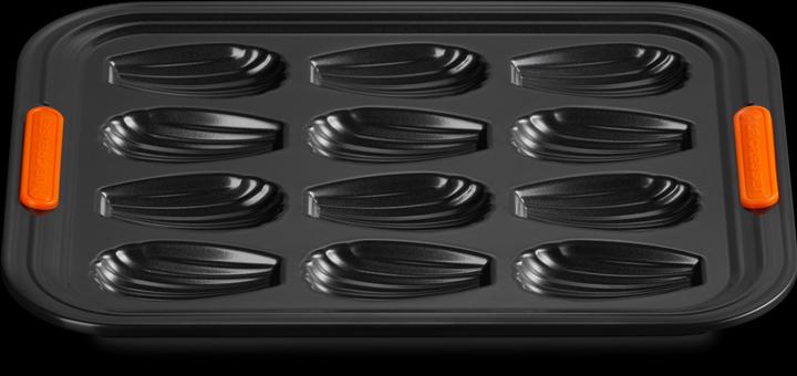 Le Creuset 12er Madeleineform