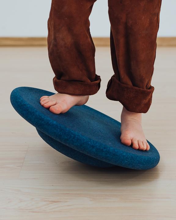 Actual product image Stapelstein BALANCE BOARD single midnight blue