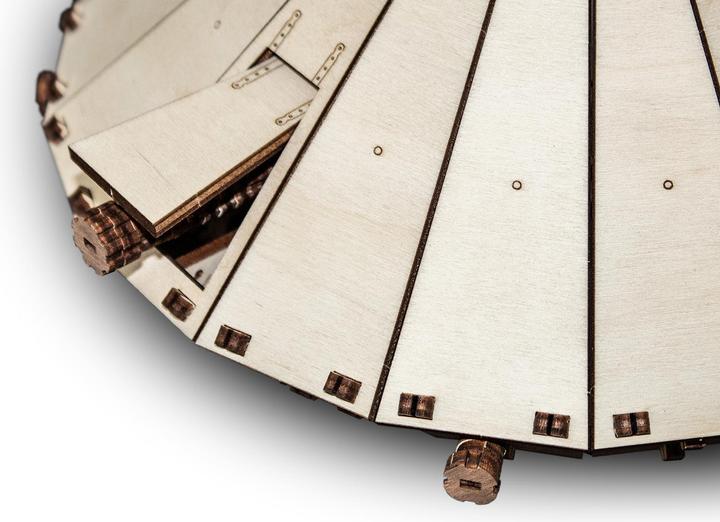 Actual product image Eco Wood Art DaVinci Tank