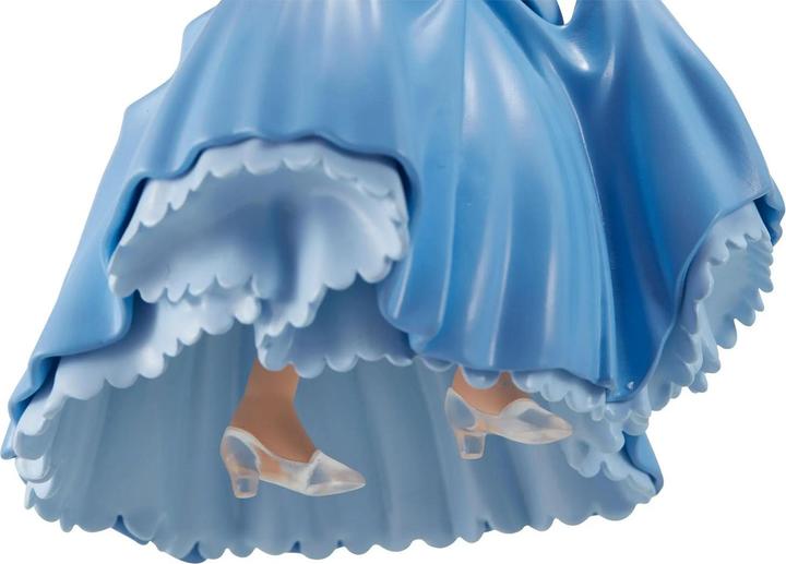 Actual product image Banpresto Statua Disney Q Posket : Cinderella (Normal Color Version)