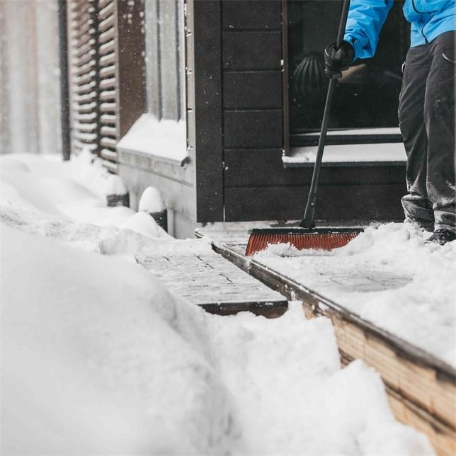 Actual product image Fiskars universal yard broom, L