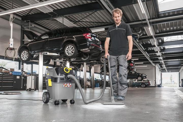 Immagine prodotto Kärcher Professional 30/1 Ap L (Aspirapolvere a umido e a secco)