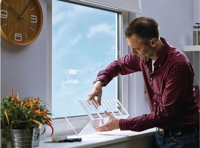 Produktbild tesa Montageband für Glas, doppelseitiges Montageklebeband (19 mm)