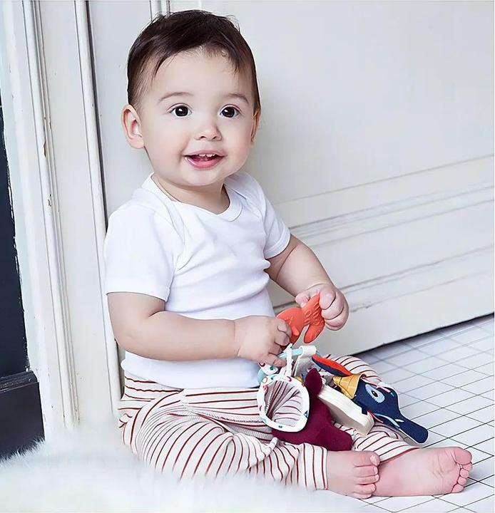 Actual product image Lilliputiens Farm, stimulating keychain