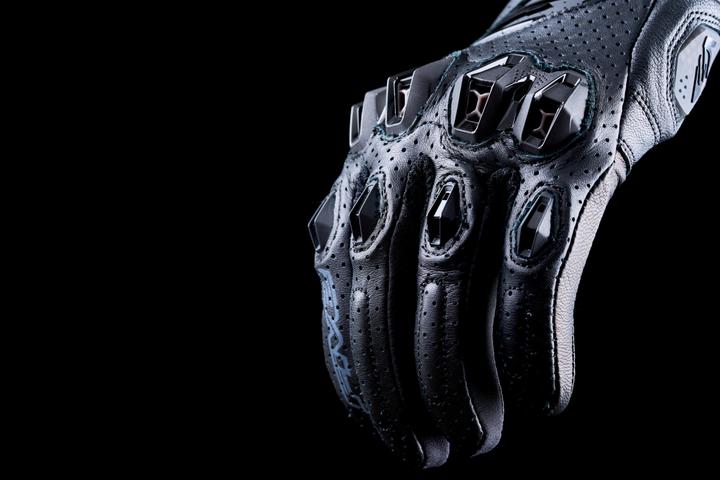 Actual product image Five Stunt Evo 2 (Men, L)