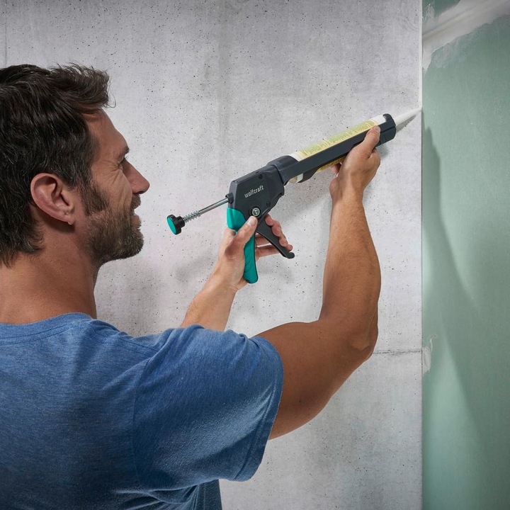 Actual product image wolfcraft MG 350 Caulking Gun