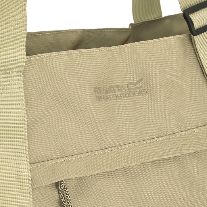 Actual product image Regatta Boulder