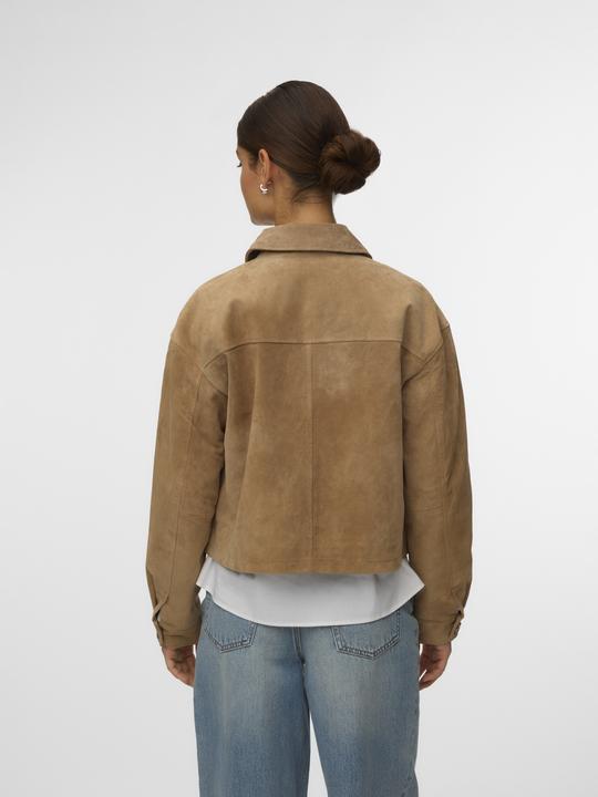 Actual product image Vero Moda VMROYCESTINE Suede Jacke Jacke (L)