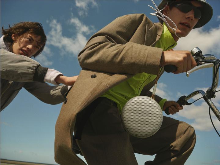 Productafbeelding B&O BEOSOUND A1 (2E GEN) NORDIC ICE MASTER 1734025 (48.72 h)