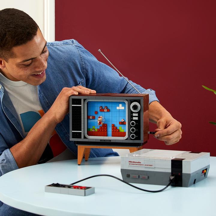 Produktbild LEGO Nintendo Entertainment System (71374, LEGO Seltene Sets)