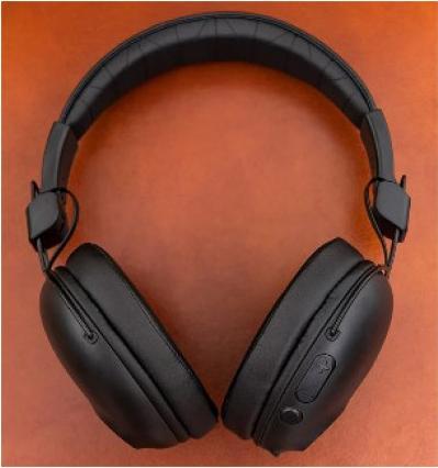 Produktbild JLab Audio Studio Pro (50 h, Kabellos)