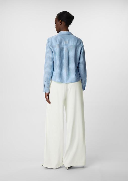 Actual product image Comma Bluse Verkürzte Leinenbluse mit V-Ausschnitt (44)