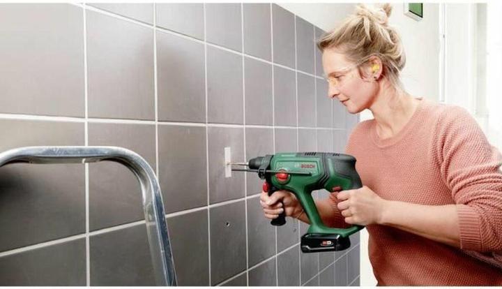 Actual product image Bosch Home & Garden Universal Hammer 18V (Rechargeable battery operated)