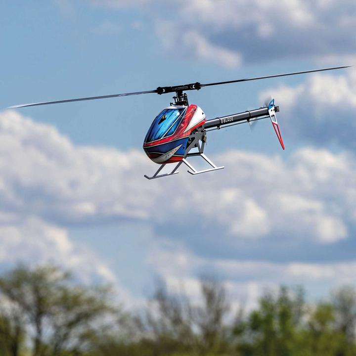 Produktbild Blade Fusion 700 Kit mit Motor und Rotorblätter