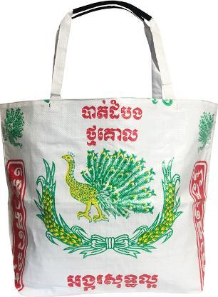Produktbild Bekos Upcycling - Grosse Einkaufstasche XXL aus recycelten Futtersäcke Pfau