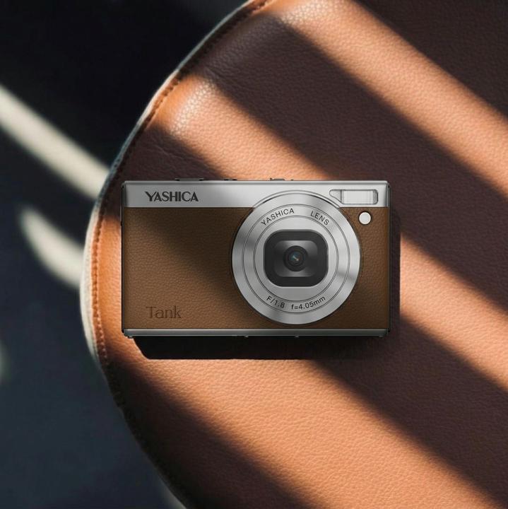 Immagine prodotto Yashica Tank Compact Digital Camera (12 Mpx, 1/2.8")