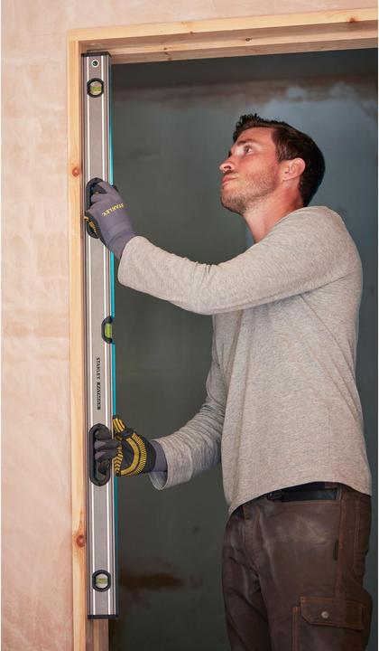 Actual product image Black & Decker Light metal spirit level (120 cm)