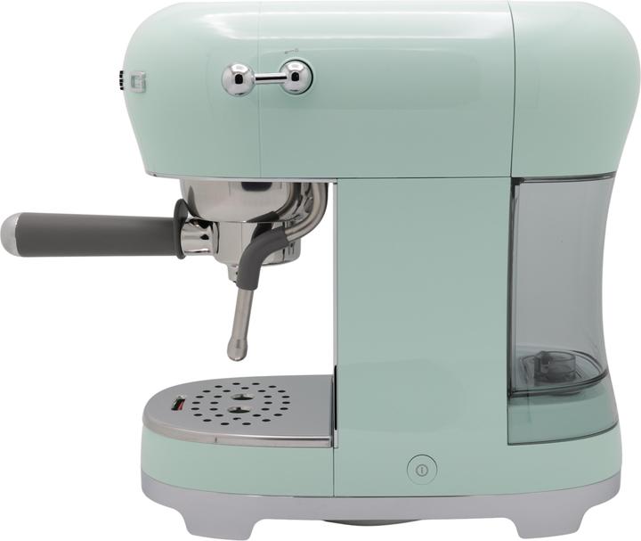 Actual product image Smeg ECF02PGEU Portafilter espresso/coffee machine Pastel green