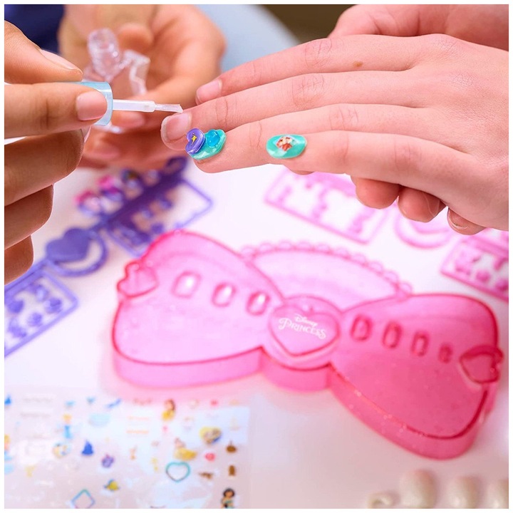 Actual product image Aquabeads Disney Princesses Nail Studio