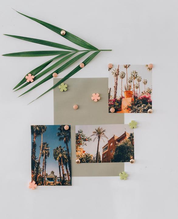 Actual product image I Am Creative Decomagnets, Button Magnets (8 x)