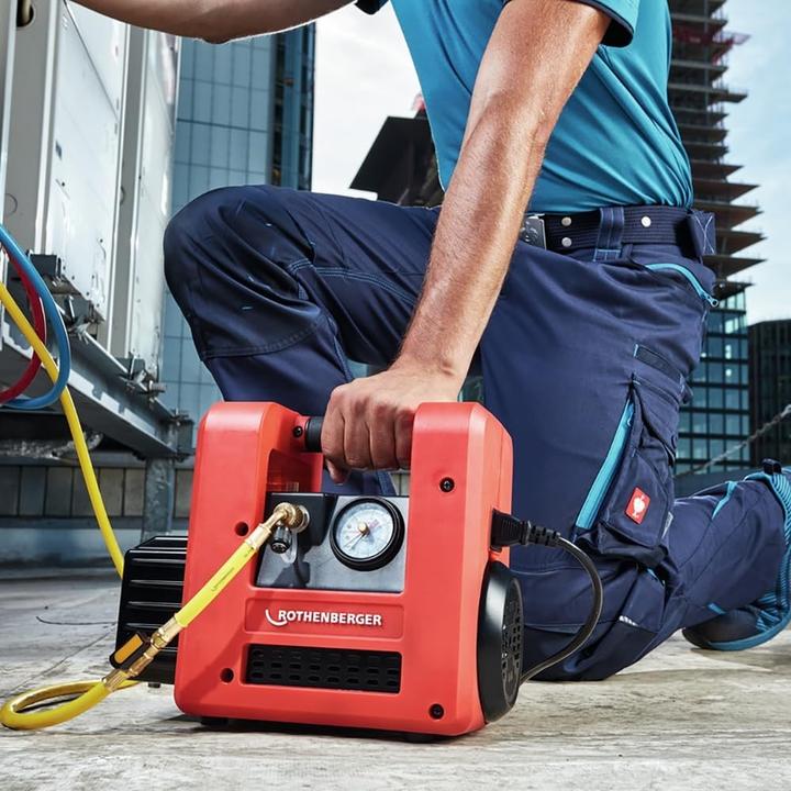 Produktbild Rothenberger Vakuumpumpe ROAIRVAC R32 1.5 Fördermenge 42 l/min 10,1 kg 42 l / min 230 / 50 V / Hz