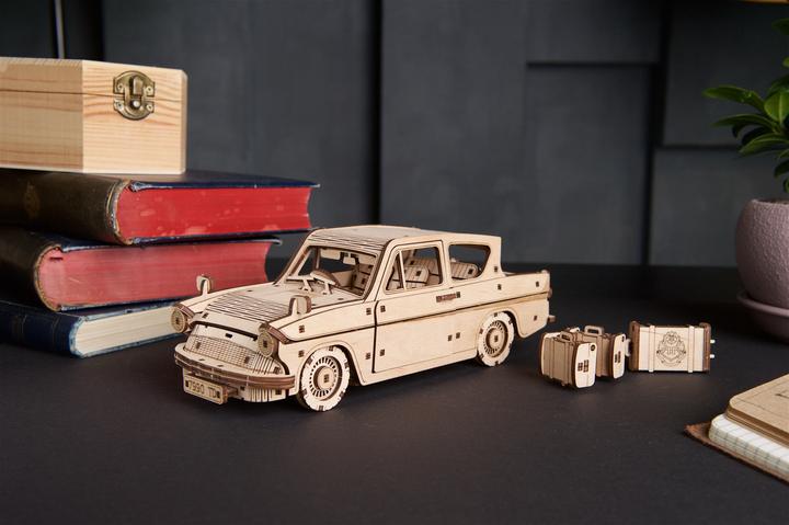 Produktbild Ugears Fliegender Ford Anglia