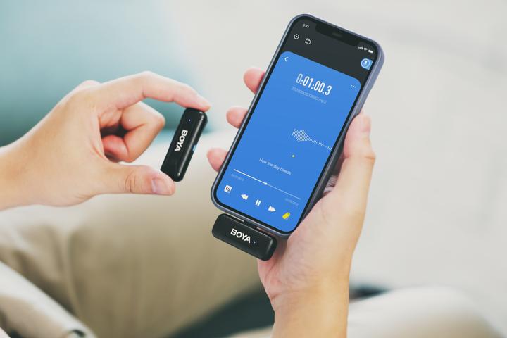 Immagine prodotto Boya BY-WM3T-U2 - Kit per Type-C 2 x trasmettitore / 1x ricevitore / 1x custodia (BY-WM3T-U2)