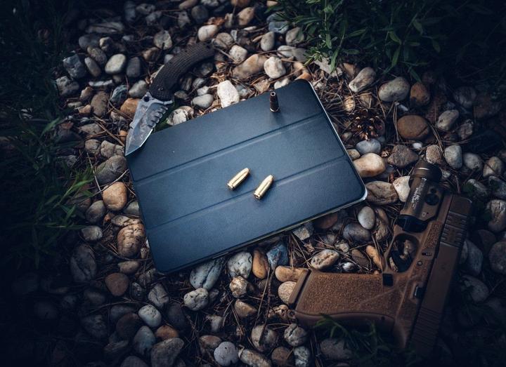 Produktbild Tactical Book Tri Fold Case for Xiaomi Redmi Pad SE Red (Xiaomi Redmi Pad SE)