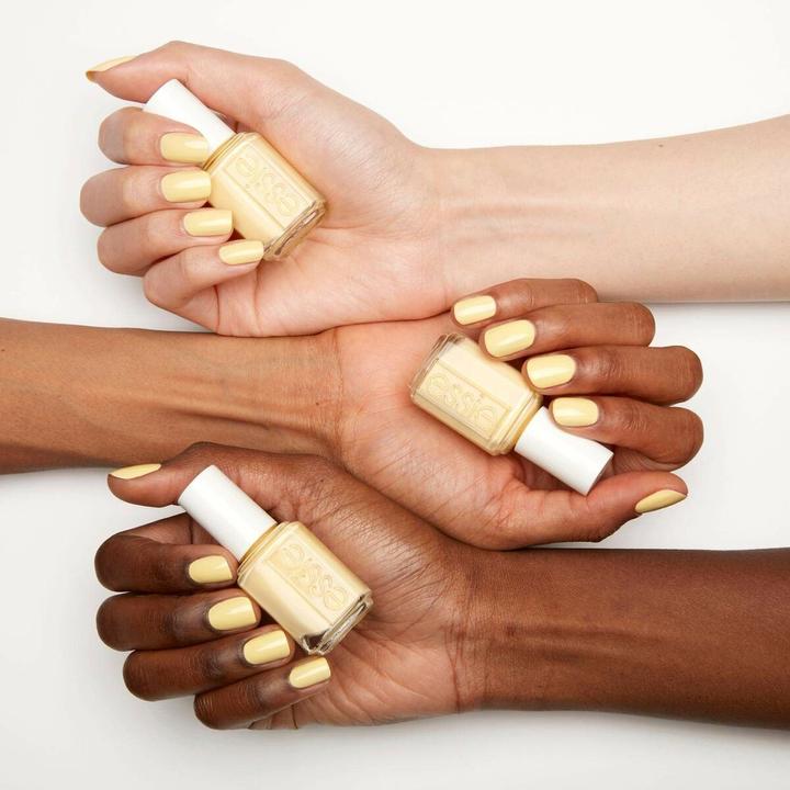 Image du produit Maybelline New York Essie Nail Polish for Intense Nail Art 648 Summer Soul-stice Yellow 13.5ml (summer soul-stice, Vernis à ongles effet gel)