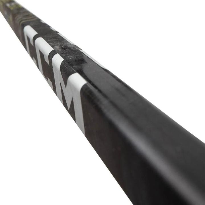 Actual product image CCM Tacks AS 570 INT Hockey Composite Stick (right, 28, INT 55 Flex) (Right)